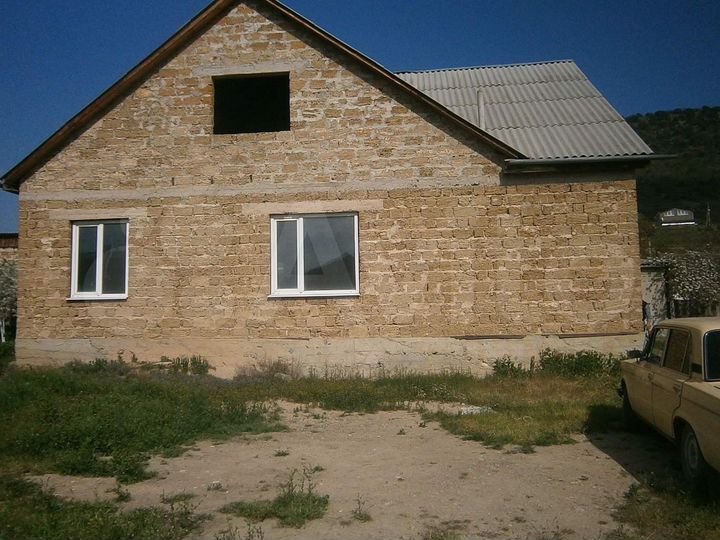 Дом 98 м² на участке 6 сот.