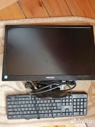 Монитор Philips 19, клавиатура