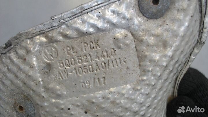 Тепловой экран Volkswagen Golf 7, 2017