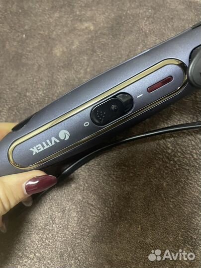 Утюжок плойка для волос vitek