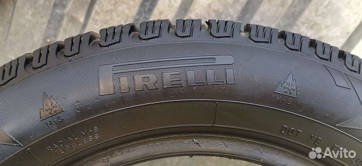 Pirelli Winter Carving Edge 205/60 R16