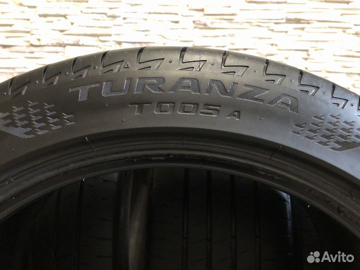 Bridgestone Turanza T005A 235/45 R18 94W
