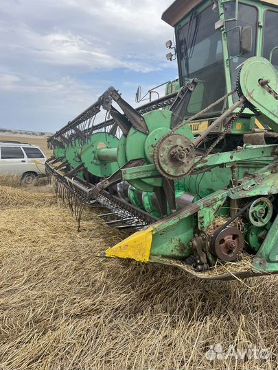 Комбайн Ростсельмаш Дон 1500Б, 2003