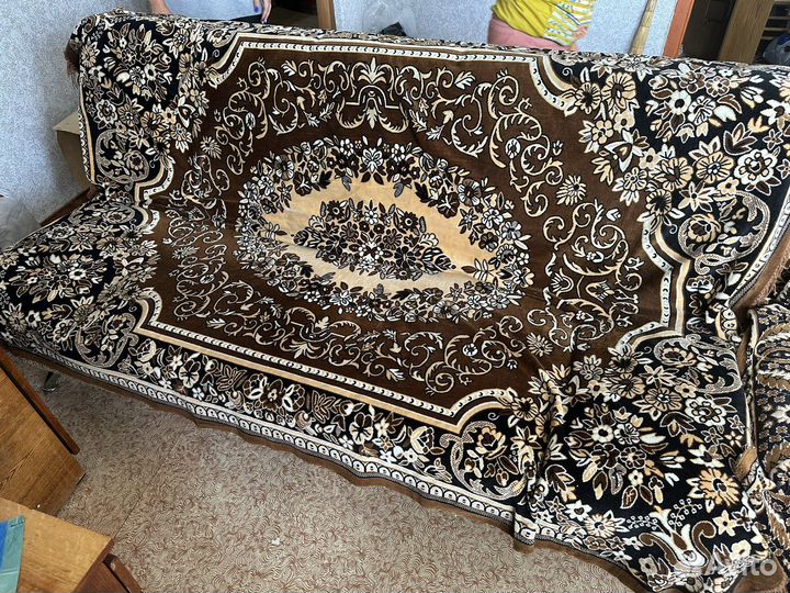 Диван и кресло