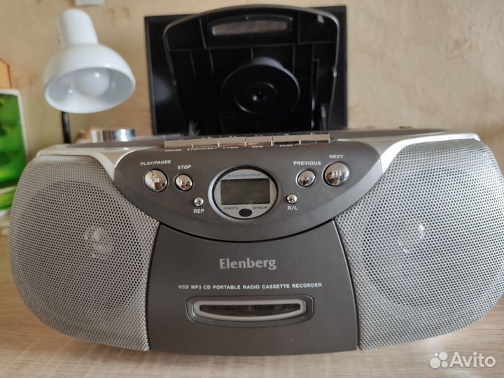 Магнитола, магнитофон Elenberg