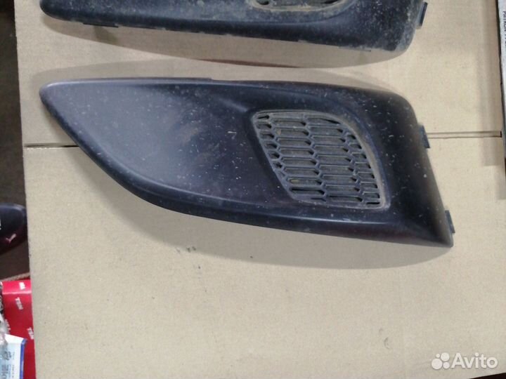 Заглушки переднего бампера chevrolet Aveo 300