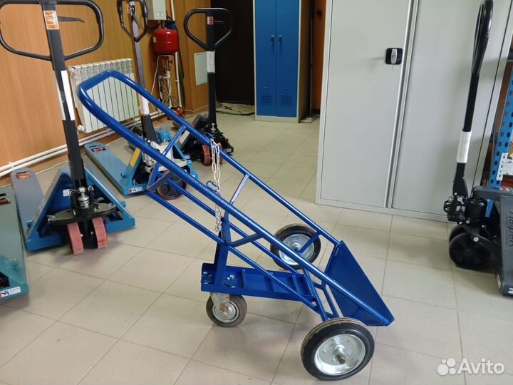 Тележка для перемещения бочек