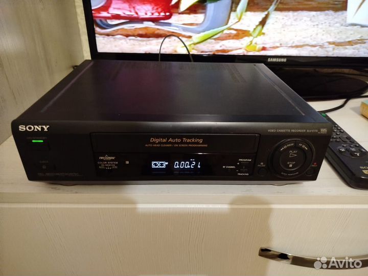 Видеомагнитофон sony