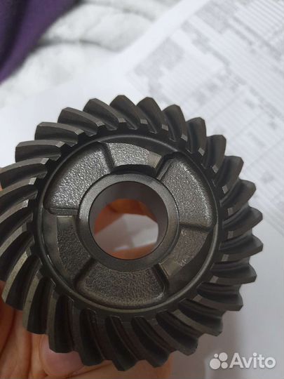 Шестерня заднего хода Yamaha 61N-45571-00 (61N24)