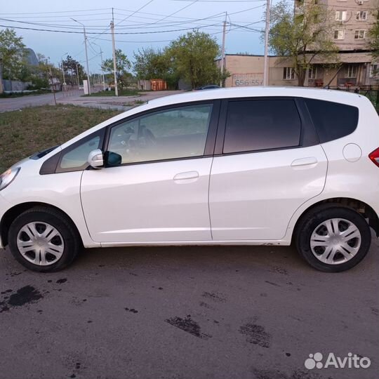 Honda Fit 1.3 AT, 2011, 195 000 км