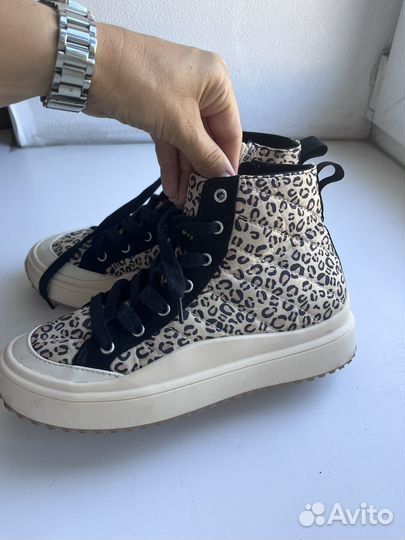Кеды zara
