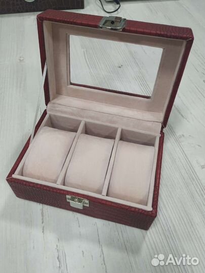 Шкатулка для украшений