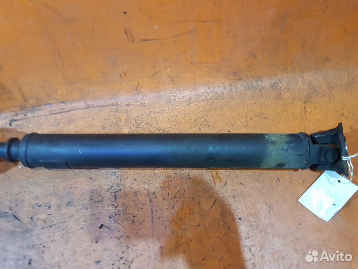 Кардан 37100-21110 на Toyota Avensis AZT255 1AZ-FS