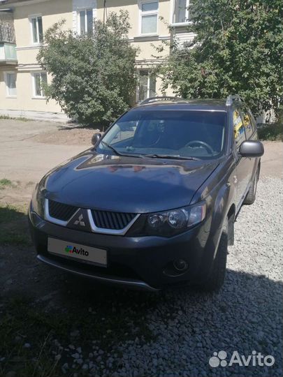 Mitsubishi Outlander 3.0 AT, 2006, 246 500 км
