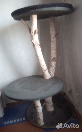 Лежанка двух ярусная для кошачьих