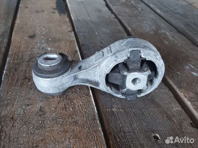 Подушка двигателя Nissan Qashqai J10 1.5 DCI
