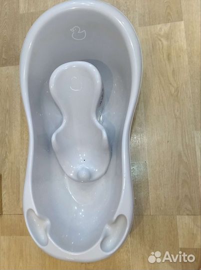 Ванночка с горкой и сидение дня купания