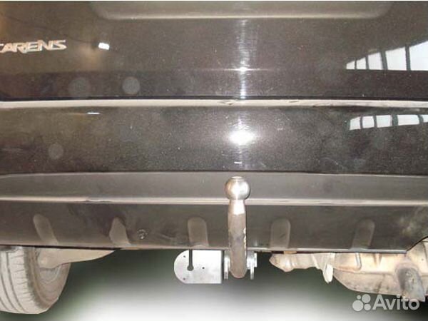 Фаркоп Kia Carens 2006-2012