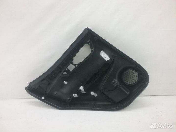 Обшивка двери задней правой Nissan Qashqai 2