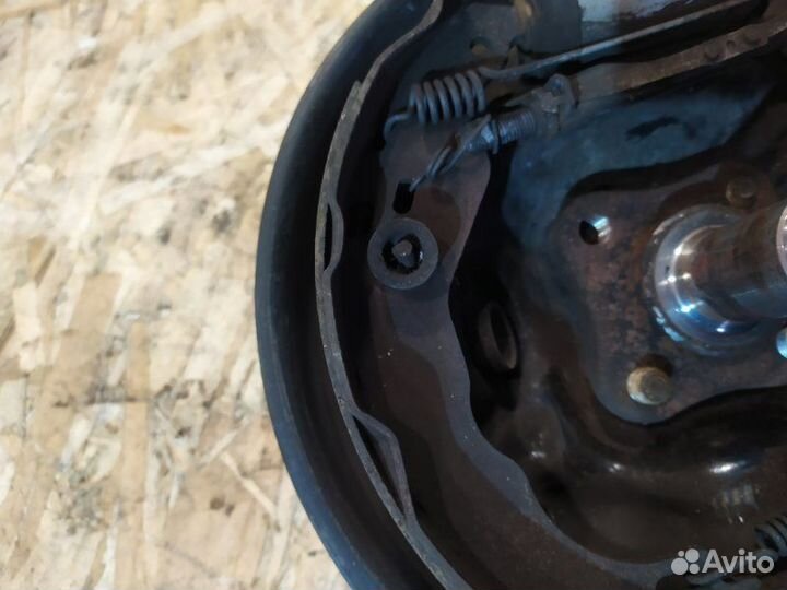 Механизм колодок задний левый Renault Logan 2