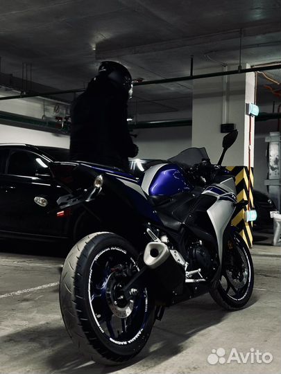 Yamaha R3