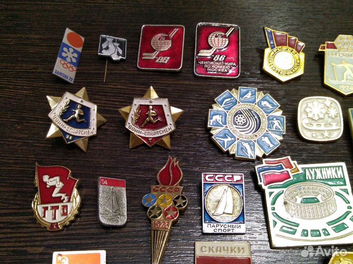 Значки серии Спорт 33 шт