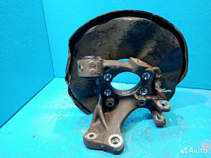 Кулак поворотный задний правый Audi A6 Allroad