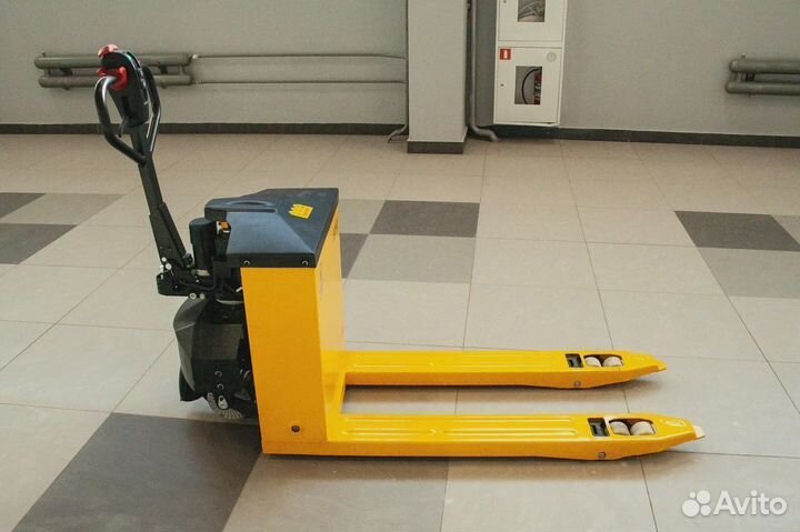 Электророхля с подъемным механизмом, 3 т, новая