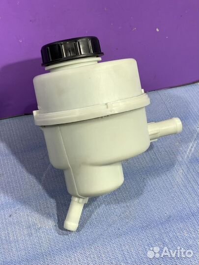 Бачок гидроусилителя гур Renault logan stepway 2