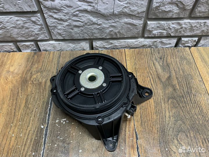 Mercedes Benz S W222 Динамик задней двери LH RH