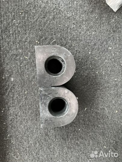 Внулки стабилизатора mitsubishi outlander 3