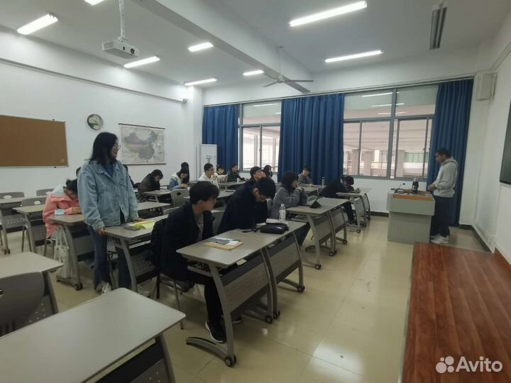 Репетитор иностранные языки