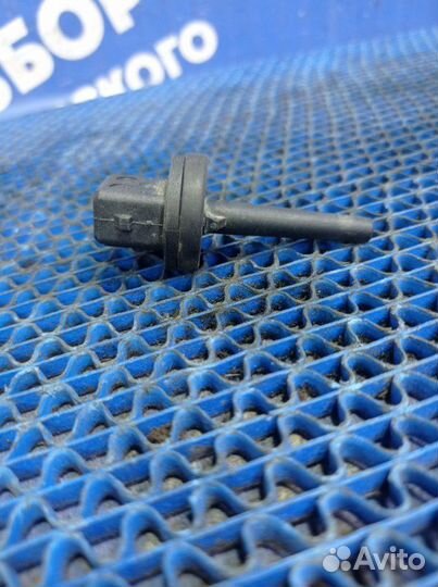 Датчик температуры Volkswagen Passat B5 седан 2003