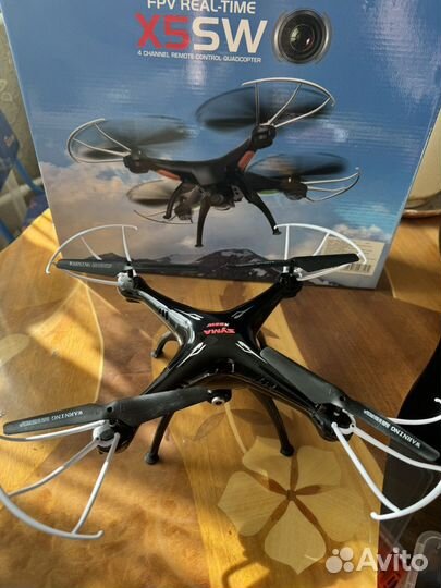Квадрокоптер Syma x5sw