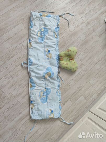 Бортики и балдахин в кроватку для малыша