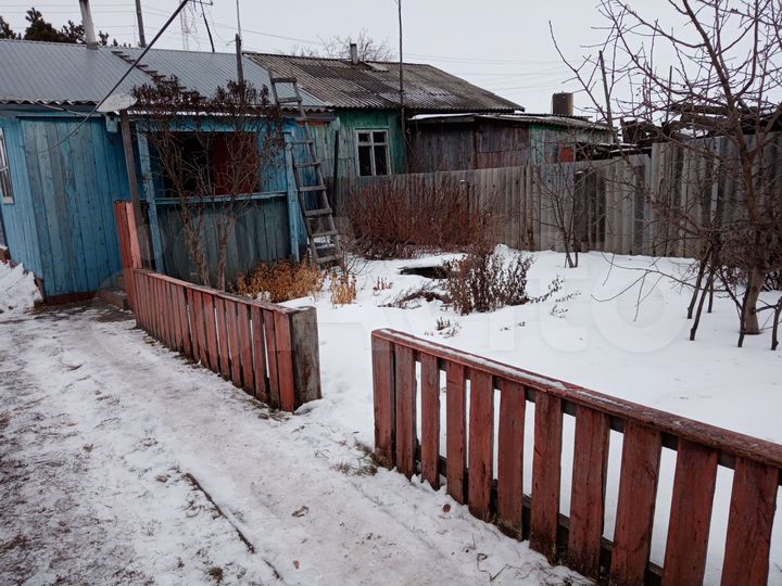 Дом 49 м² на участке 8 сот.