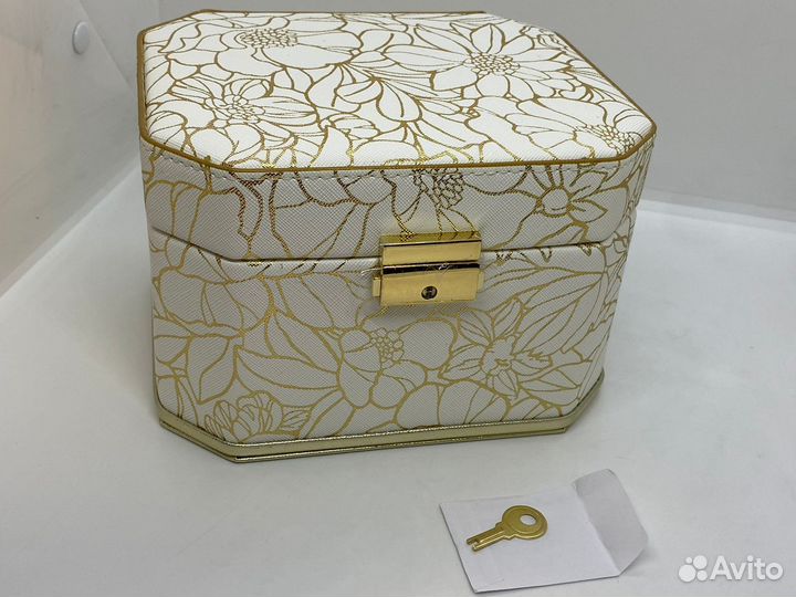 Подарочная шкатулка для украшений Estee Lauder