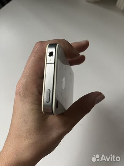 iPhone 4S, 32 ГБ
