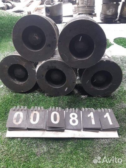 Поршень Isuzu Forward 6HE1T