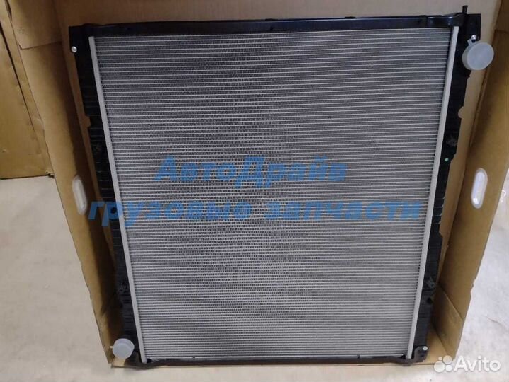 Радиатор Скания 5 серия 1784616