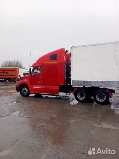 Freightliner Columbia, 2002