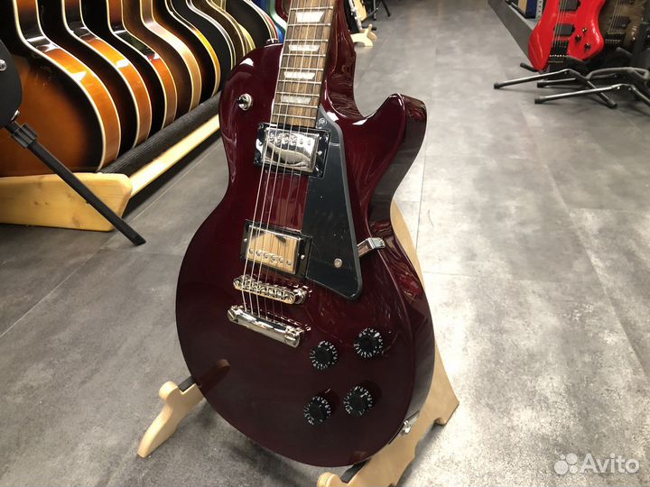 Электрогитара Epiphone Les Paul Studio Wine Red