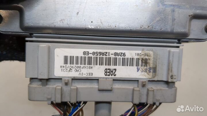 Блок управления двигателем Ford Escort, 1990