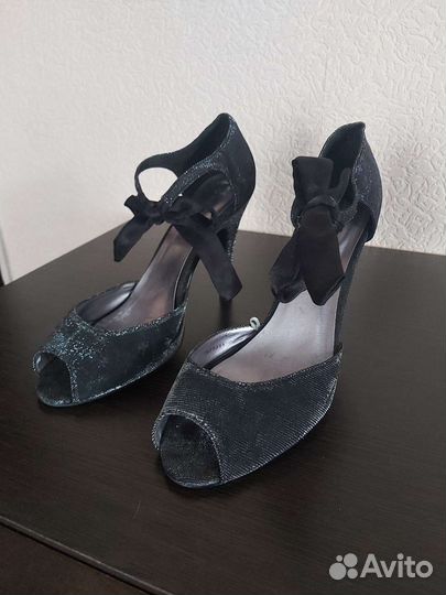 Босоножки женские 40 размер