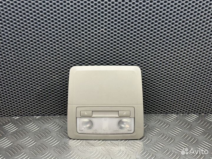 Плафон салонный Chevrolet Cruze J300