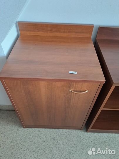 Тумба с дверкой