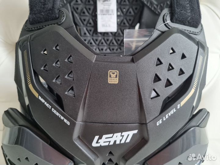 Панцирь Leatt Chest Protector 6.5 Pro Черный