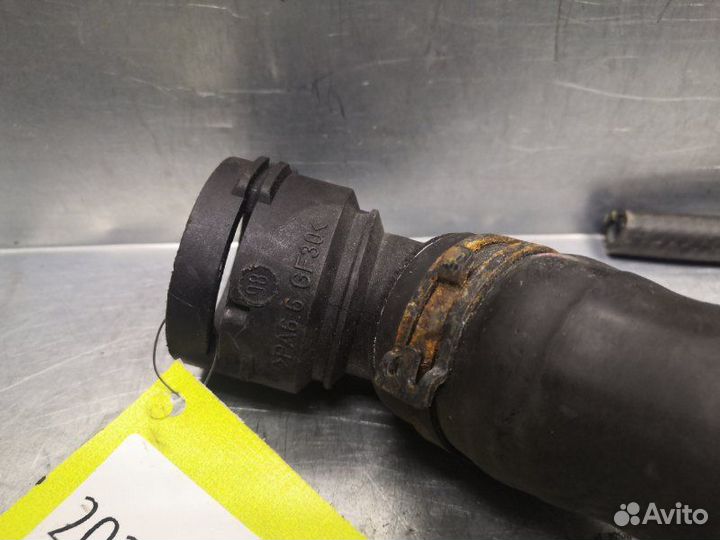 Патрубок радиатора Volkswagen Golf 4 1997-2005 1.4