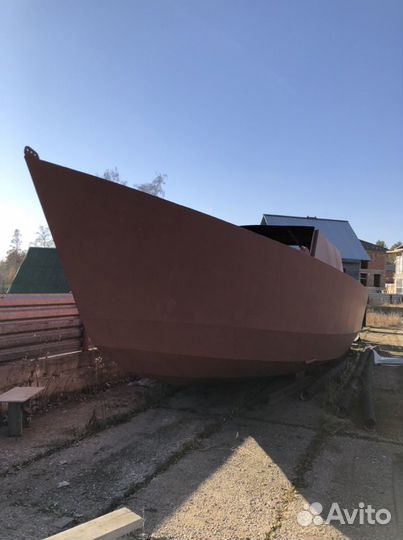 Корпус яхты