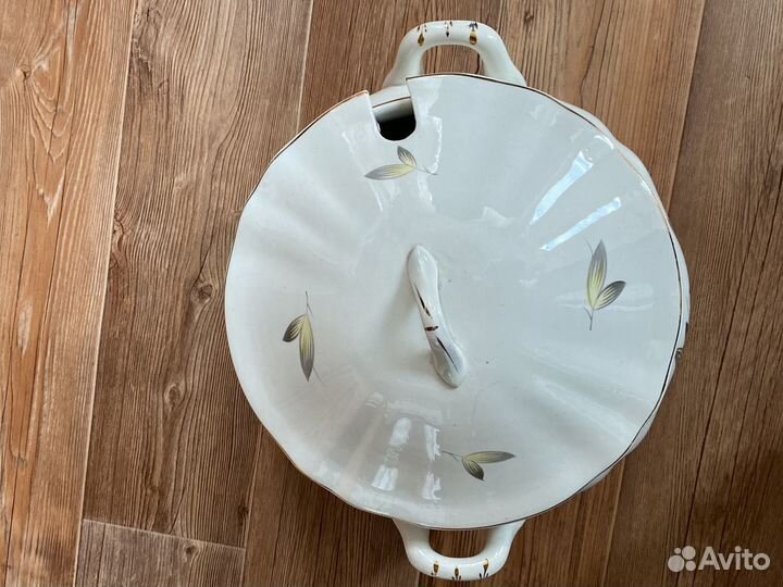 Фарфоровые Супница и салатник завода Конаково